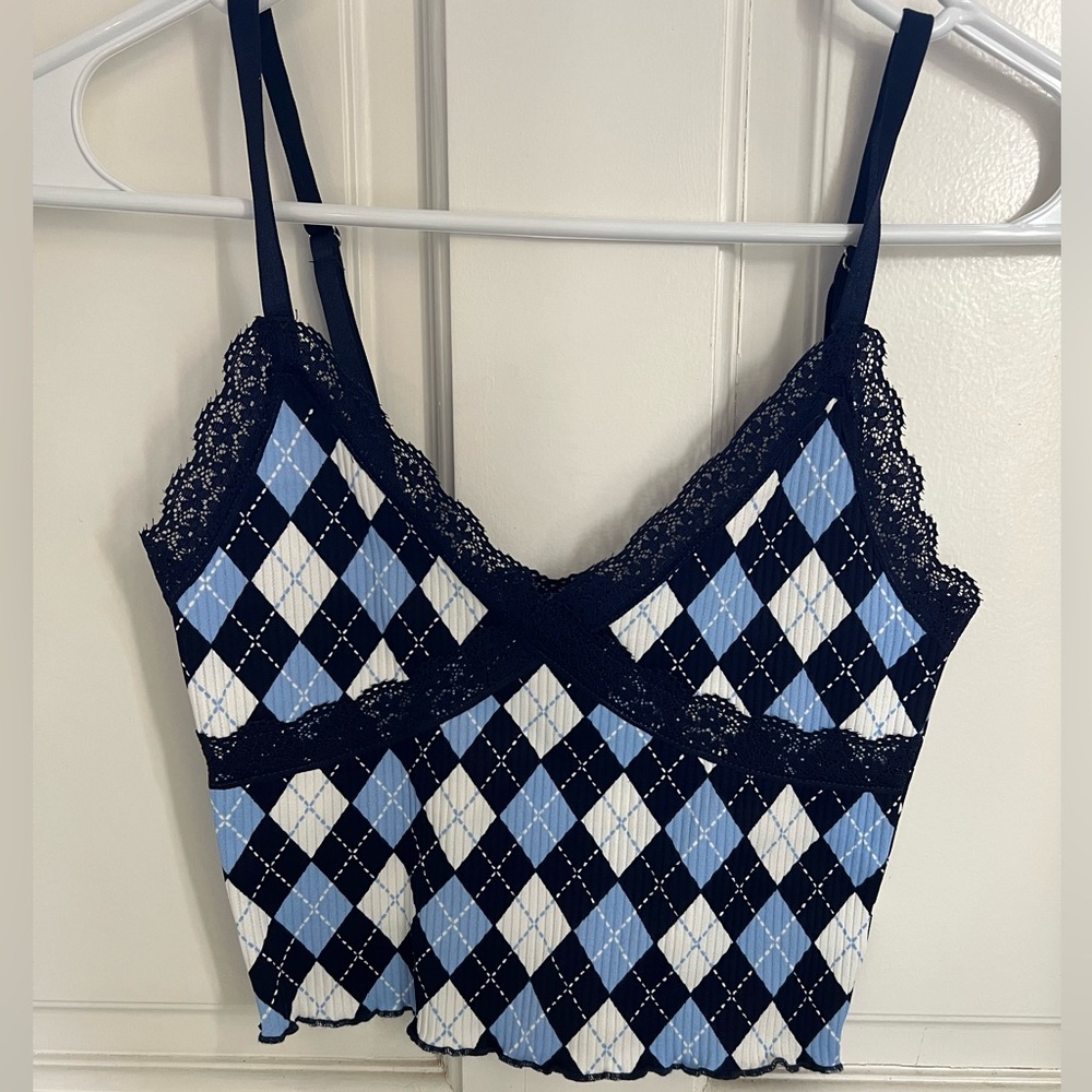 H&M Divided tank top with lace